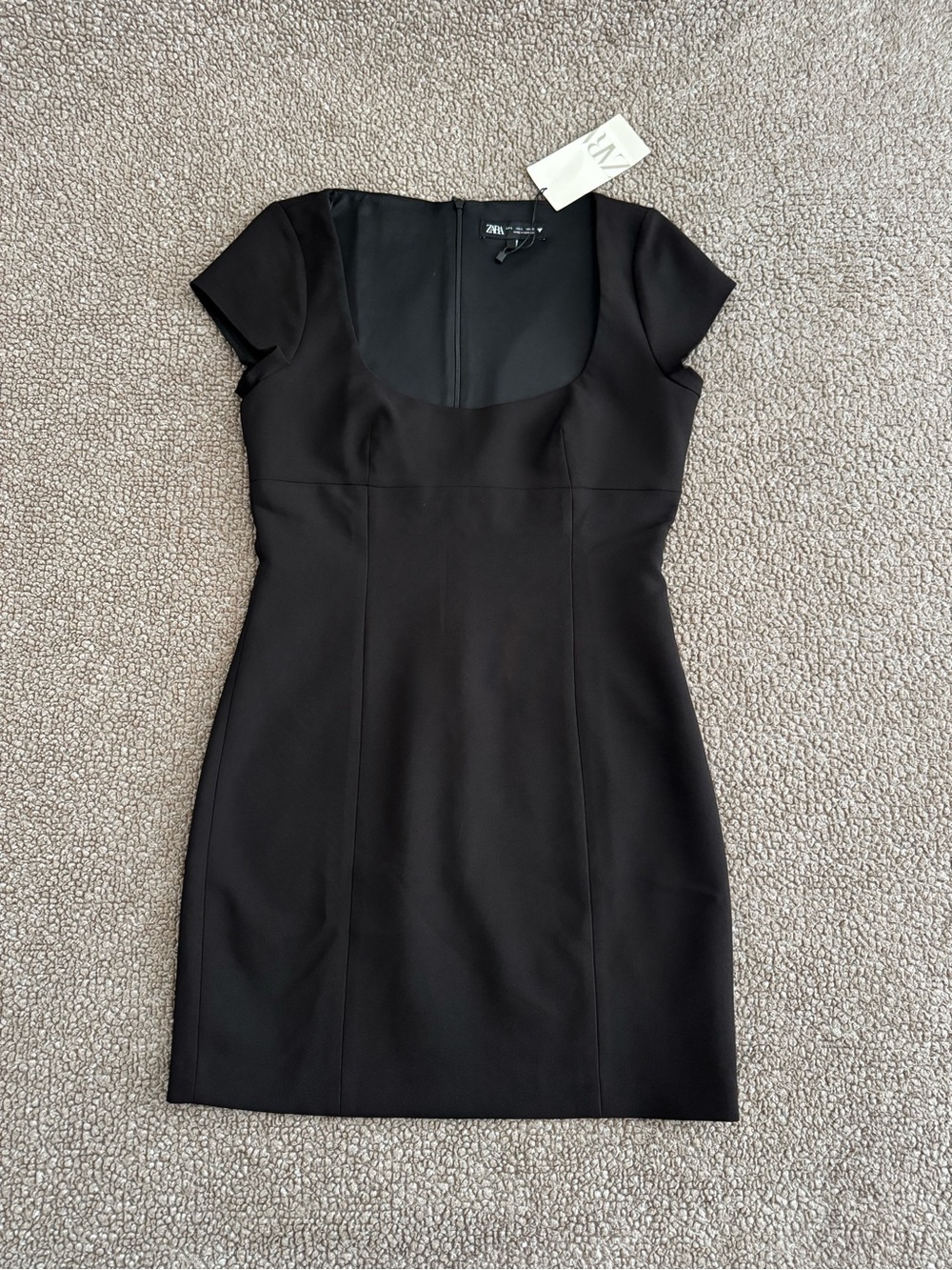 ZARA Short Fitted Dress ✨NWT